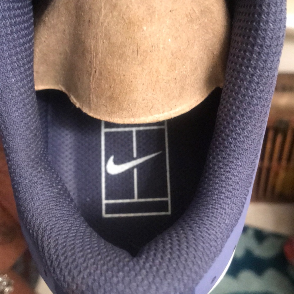 Nikes 🥰 - Picture 8 of 8